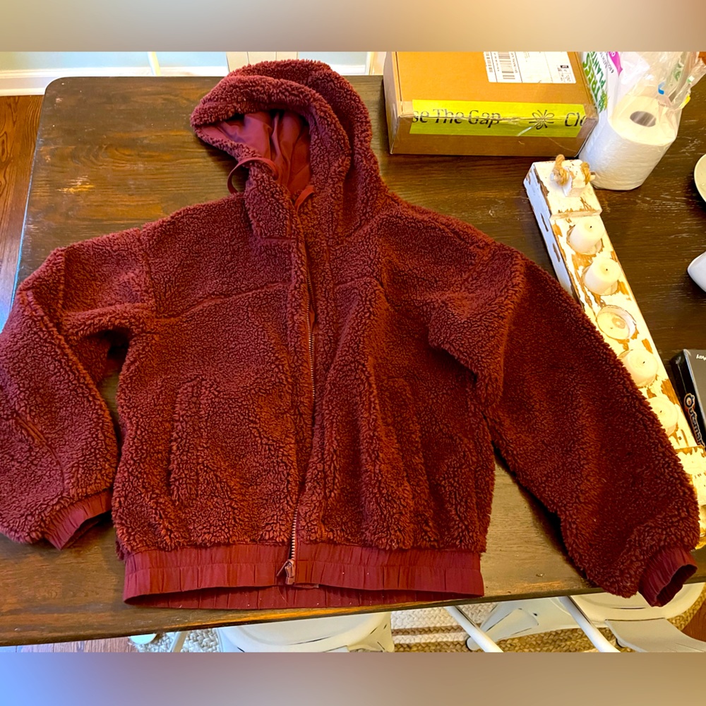 Lululemon textured fleece reversible jacket BNWOT 10